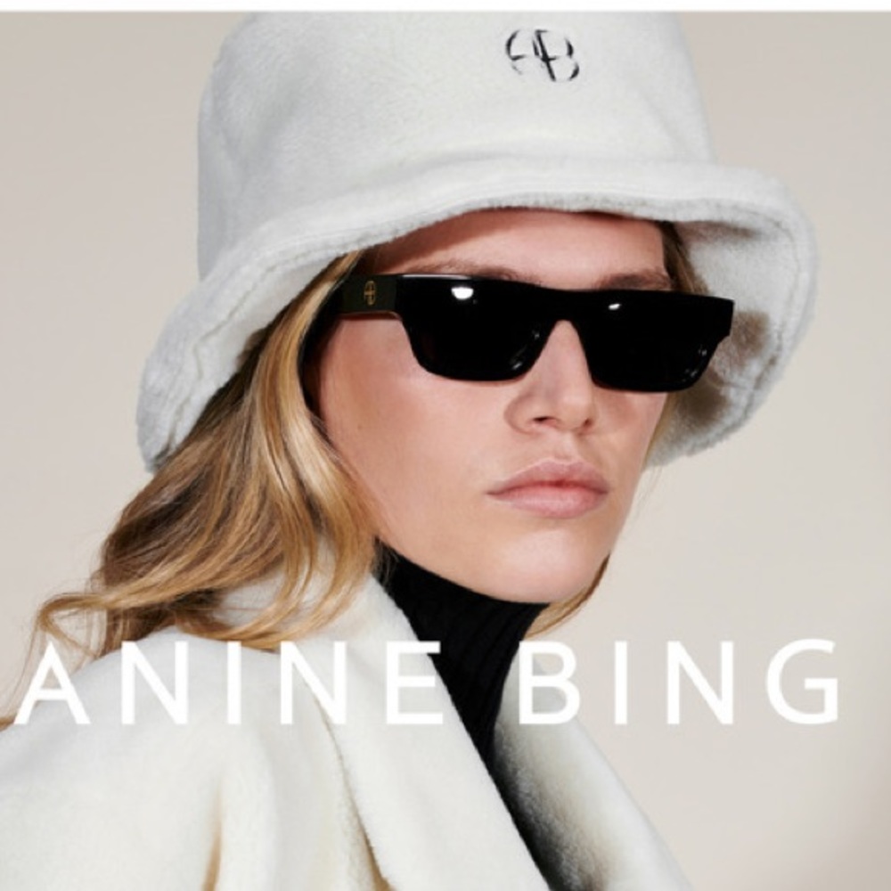 ANINE BING CAMI FAUX-SHEARLING BUCKET HAT SOLD OUT XS-S